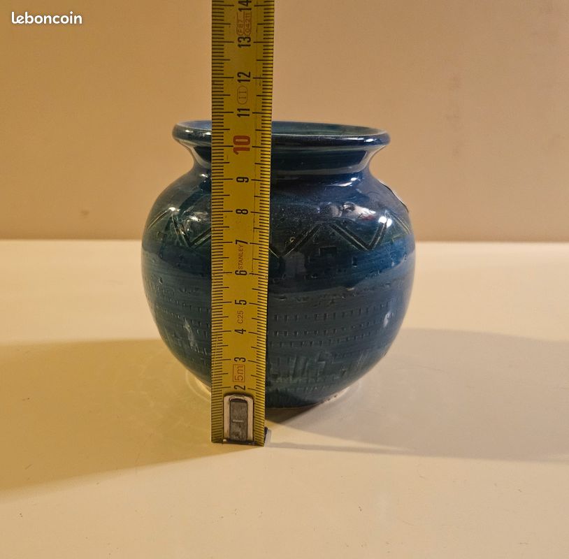 Vase en céramique vernissée bleue - motifs géométriques (image 5)