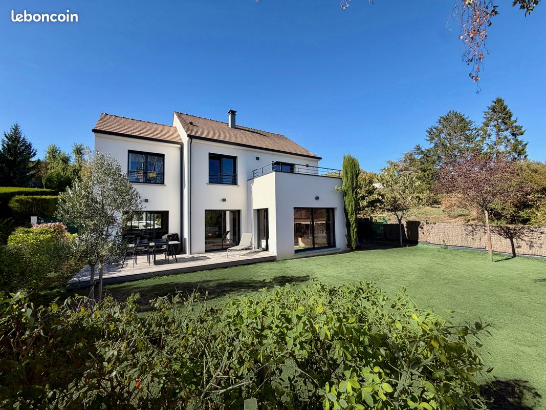 Maison 6 pièces 160 m² · à Mareil-Marly · 160 m² · 1 250 000 €