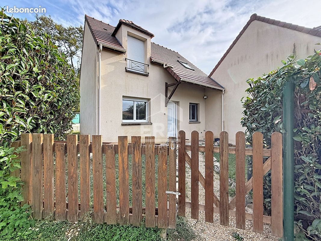 Maison 4 pièces 75 m² · à Saint-Chéron · 75 m² · 239 000 €