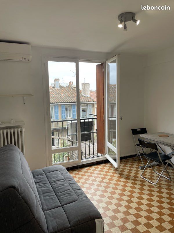 Appartement 1 pièce 17 m² · à Marseille · 17 m² · 550 €/mois