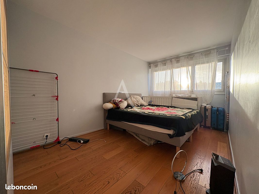 Appartement 2 pièces 49 m² · à Fontenay-sous-Bois · 49 m² · 170 000 €