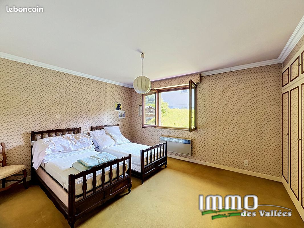 Maison 5 pièces 247 m² (image 12)