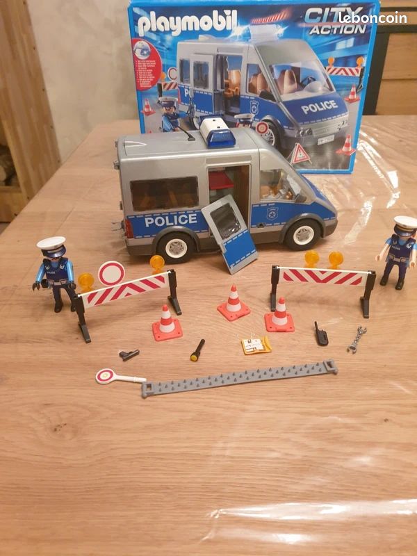 Camion police playmobil (image 1)