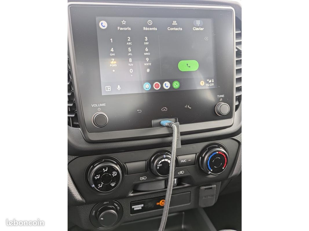 ISUZU D-MAX * 30 500 HT*SINGLE B-STRONG 2.2 DMS M/T 4x4 MY2026 Euro6e-bis SPLASH WHITE (image 9)