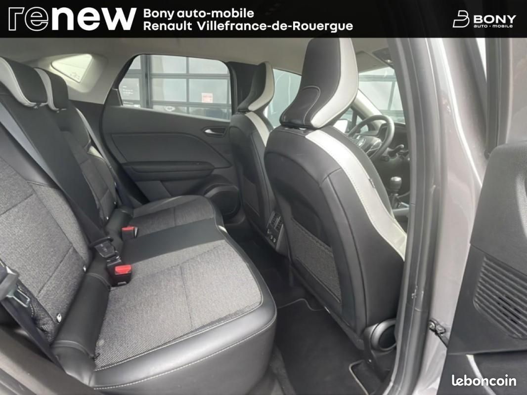 Renault Captur mild hybrid 140 Techno (image 11)
