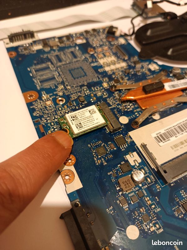 Charnières D’écran Pour Lenovo G50-30 – Pièces Détachées D’Occasion