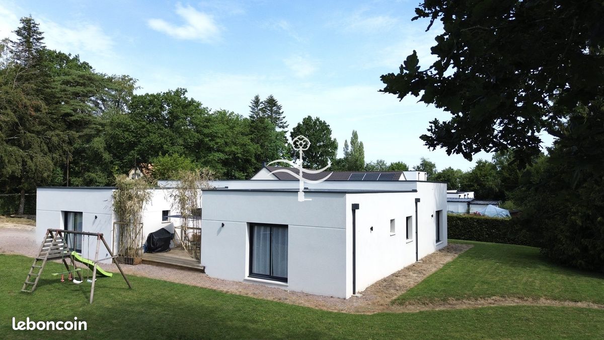 Maison 6 pièces 220 m² · à Meslay · 220 m² · 445 000 €
