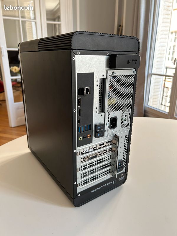 DELL おもかっ XPS8930 i7-9700/32G/SD512/RTX2080Ti