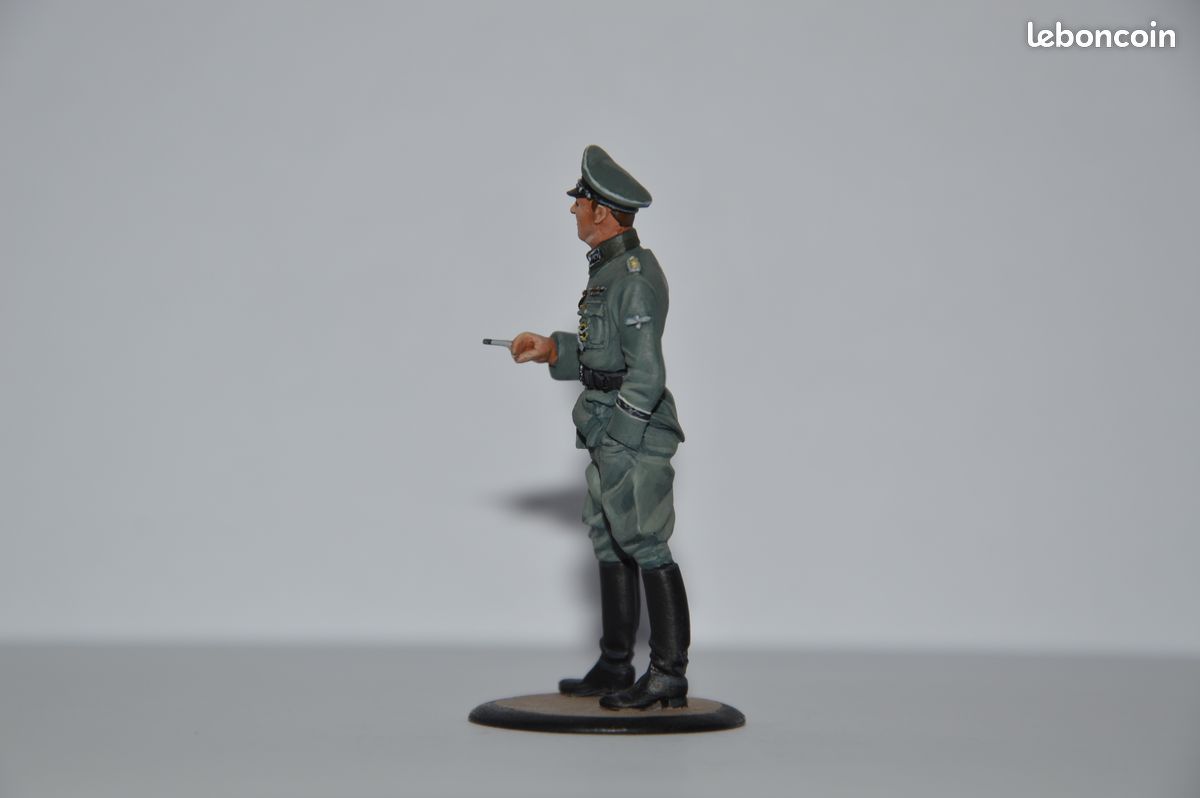 Andrea miniatures historische figuren 54mm.Ritter mit Fahne,1350. - Maquettes et