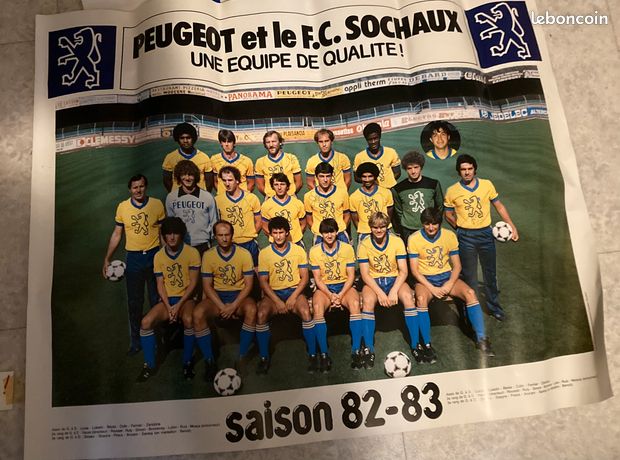 POSTER )) équipe FC SOCHAUX 1980-1981 / Pré signé