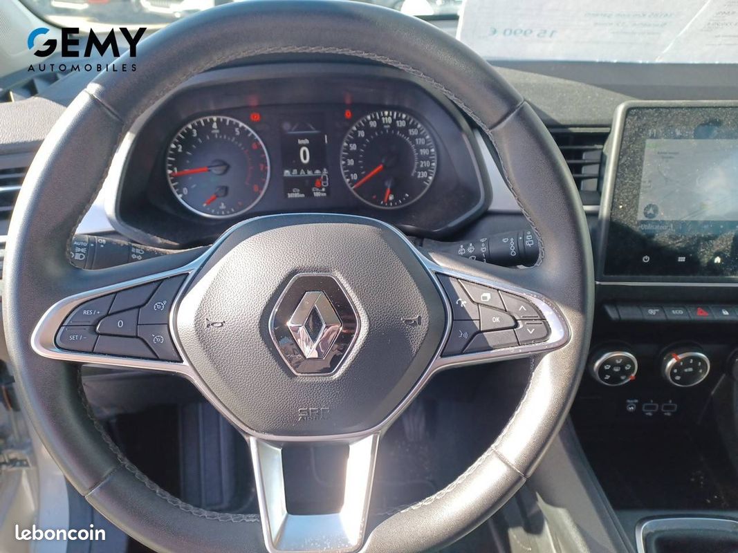 RENAULT Captur TCe 90 - 21 Business (image 14)