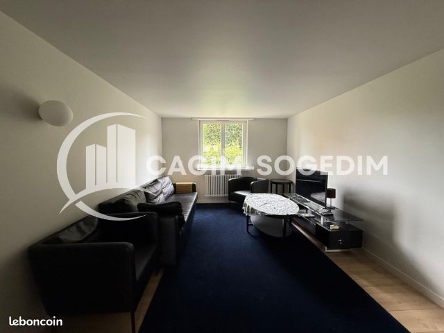 Appartement 3 pièces 70 m² · à Saint-Louis · 70 m² · 1 000 €