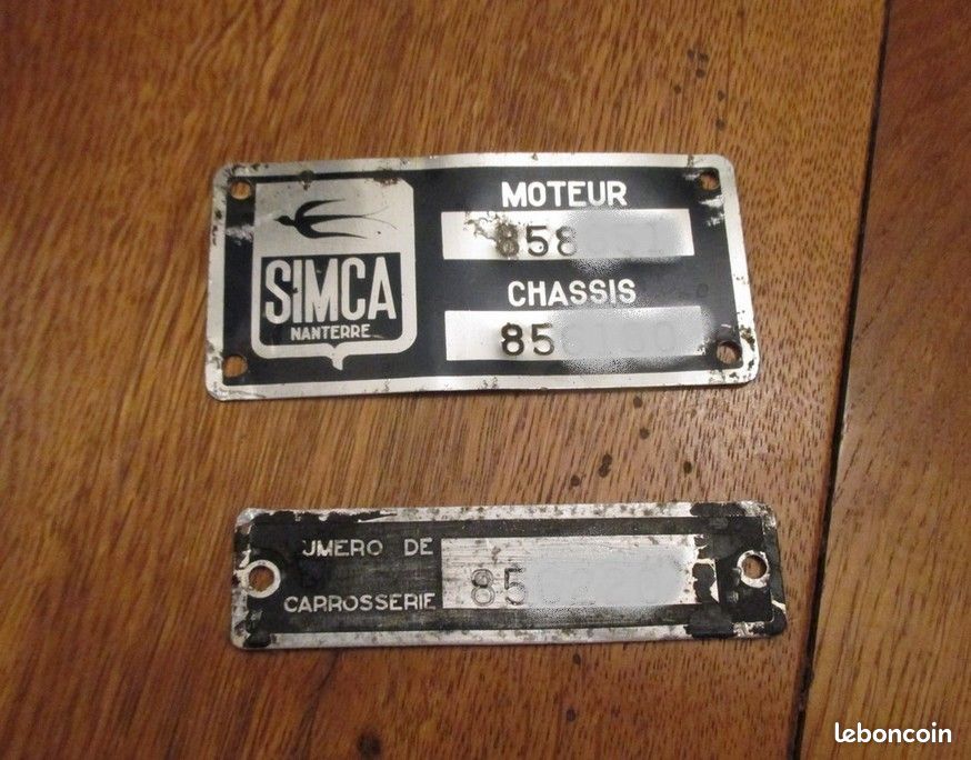 Panneau: Interdiction de stationner - Sortie de garage - signalétique stationnem