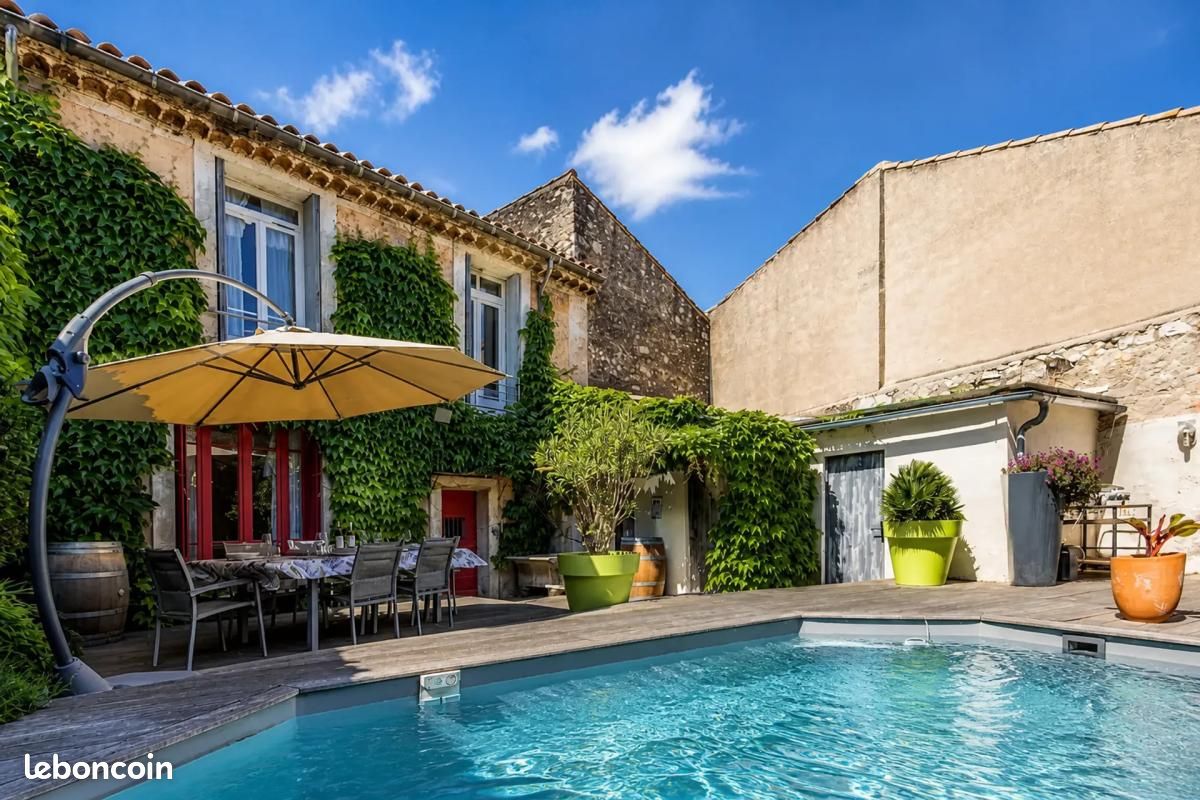 Maison 8 pièces 241 m² · à Sallèles-d'Aude · 241 m² · 395 000 €