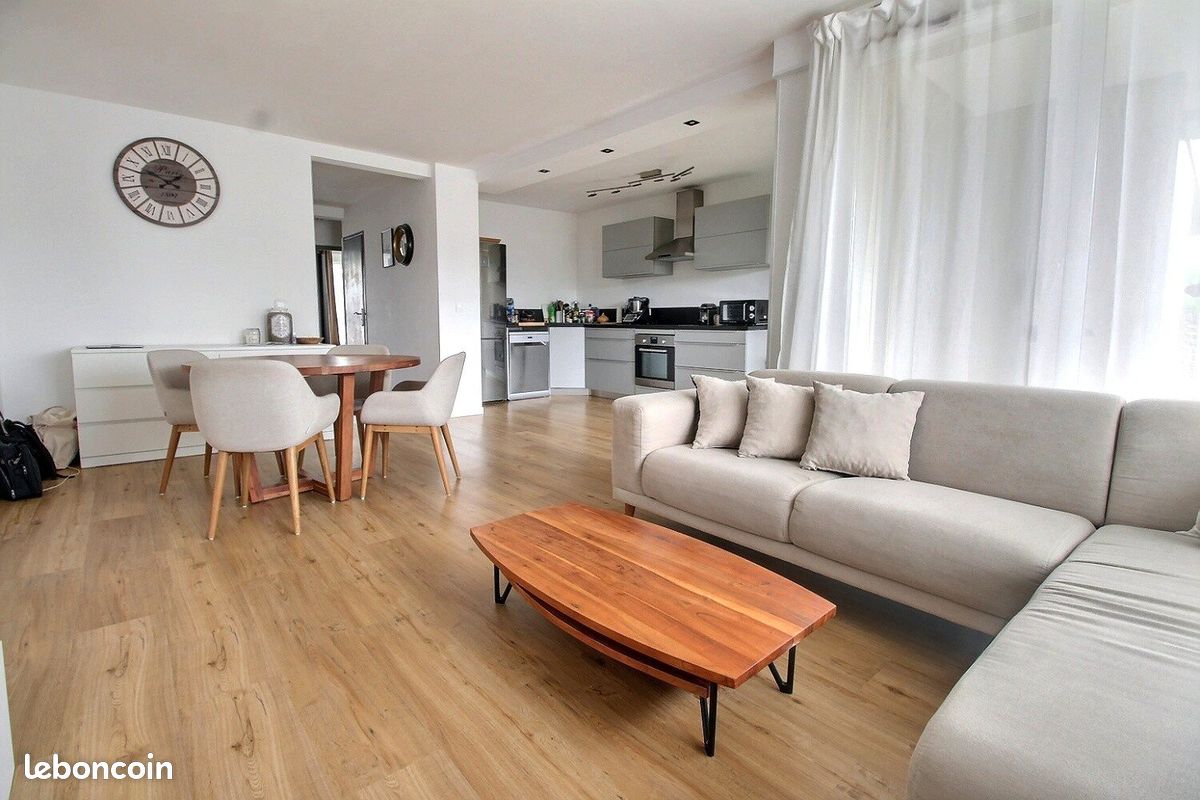 Appartement 3 pièces 71 m² · à Armentières · 71 m² · 199 000 €