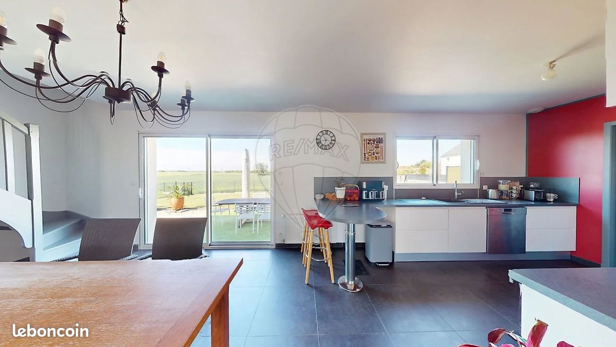 Maison 6 pièces 118 m² · à Ormes · 118 m² · 324 500 €
