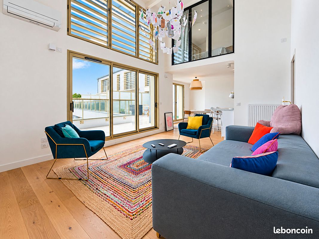 Appartement 4 pièces 105 m² · à Bordeaux · 105 m² · 2 490 €/mois