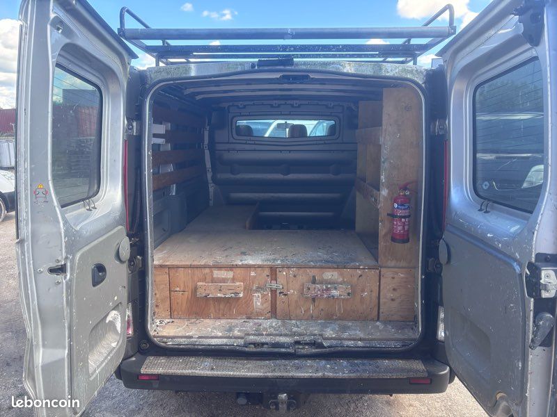 RENAULT TRAFIC 2l DCI 115 CV L1 H1 (image 5)