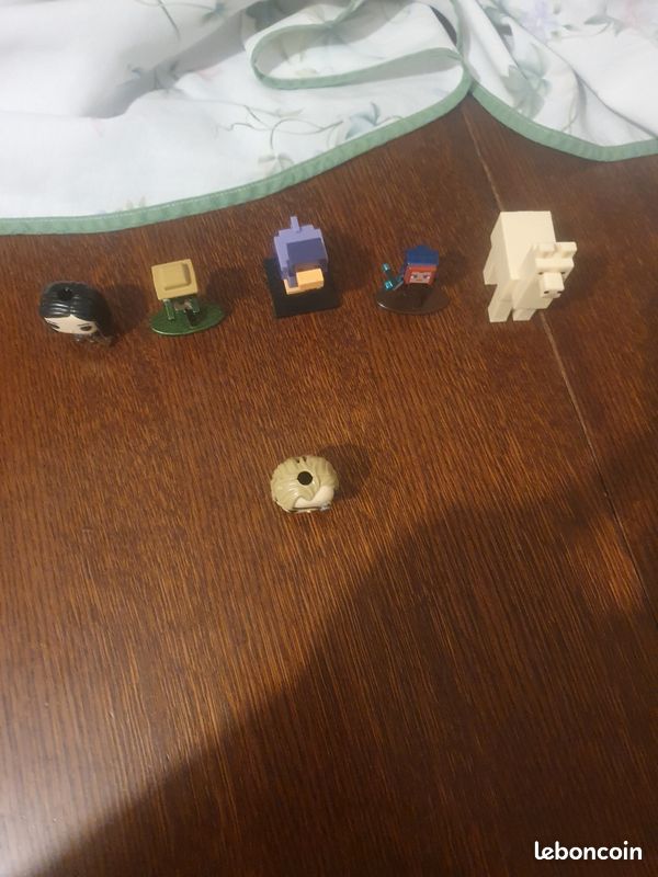 Un lot de figurine (image 2)