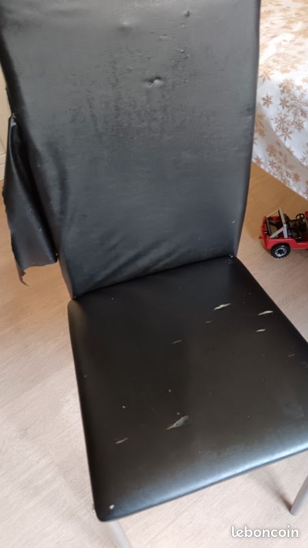 Table et chaise (image 2)
