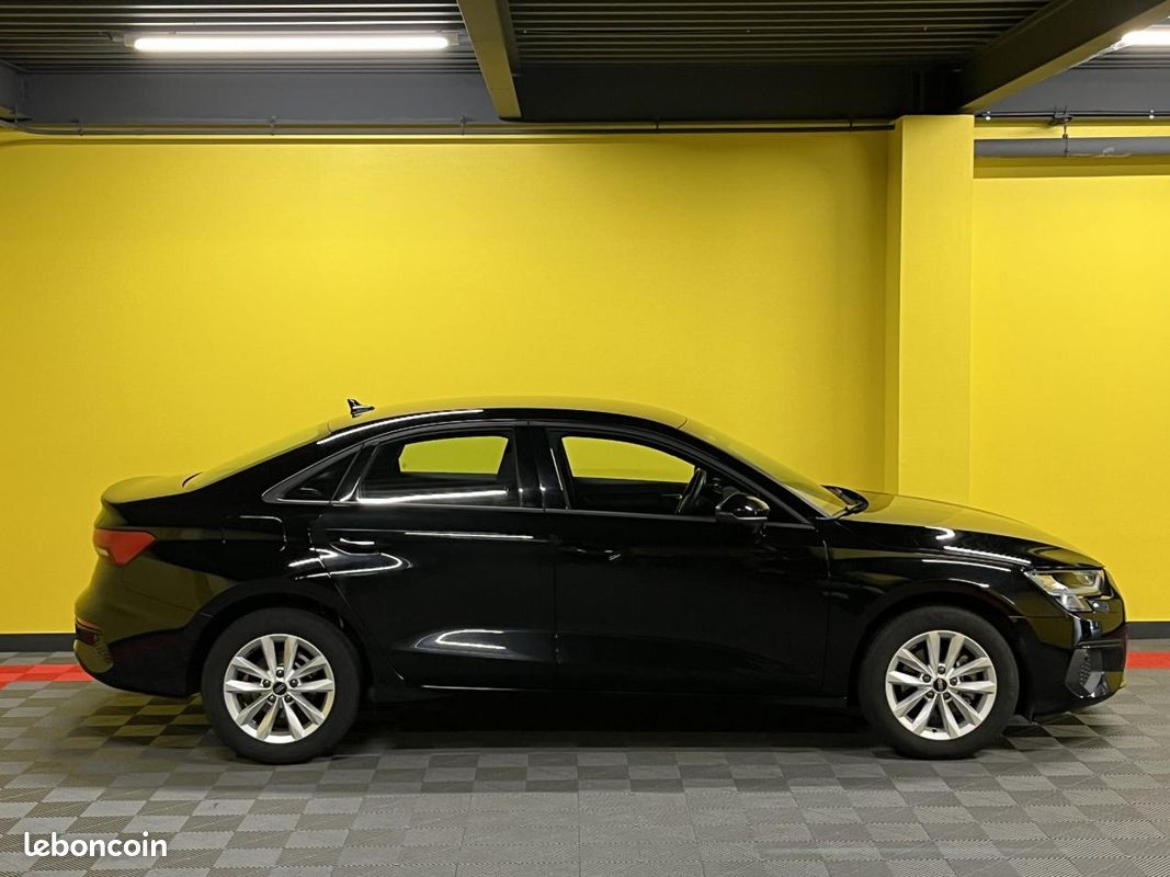 AUDI A3 Berline / Limousine 30 TFSI - 110CV - BV S-Tronic 7 Design (image 3)