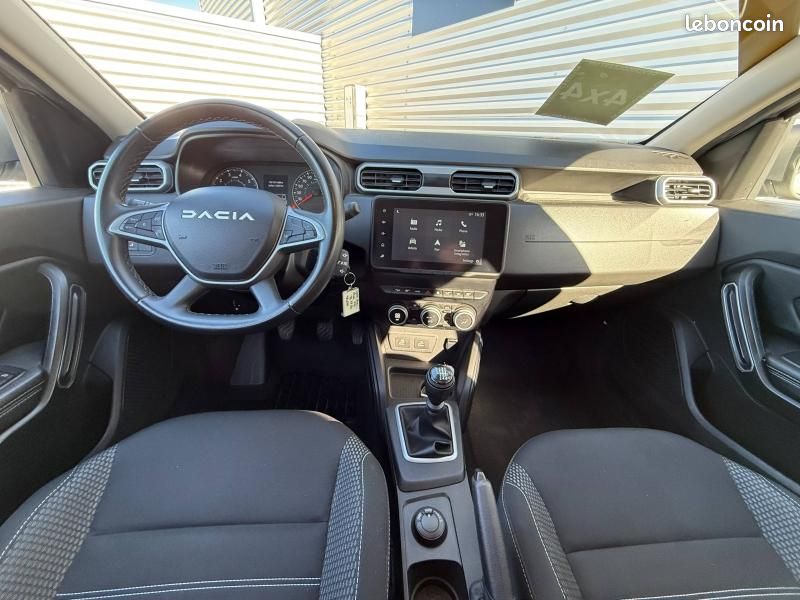 Dacia Duster 1.5 Blue dCi 115ch Journey 4x4 (image 12)