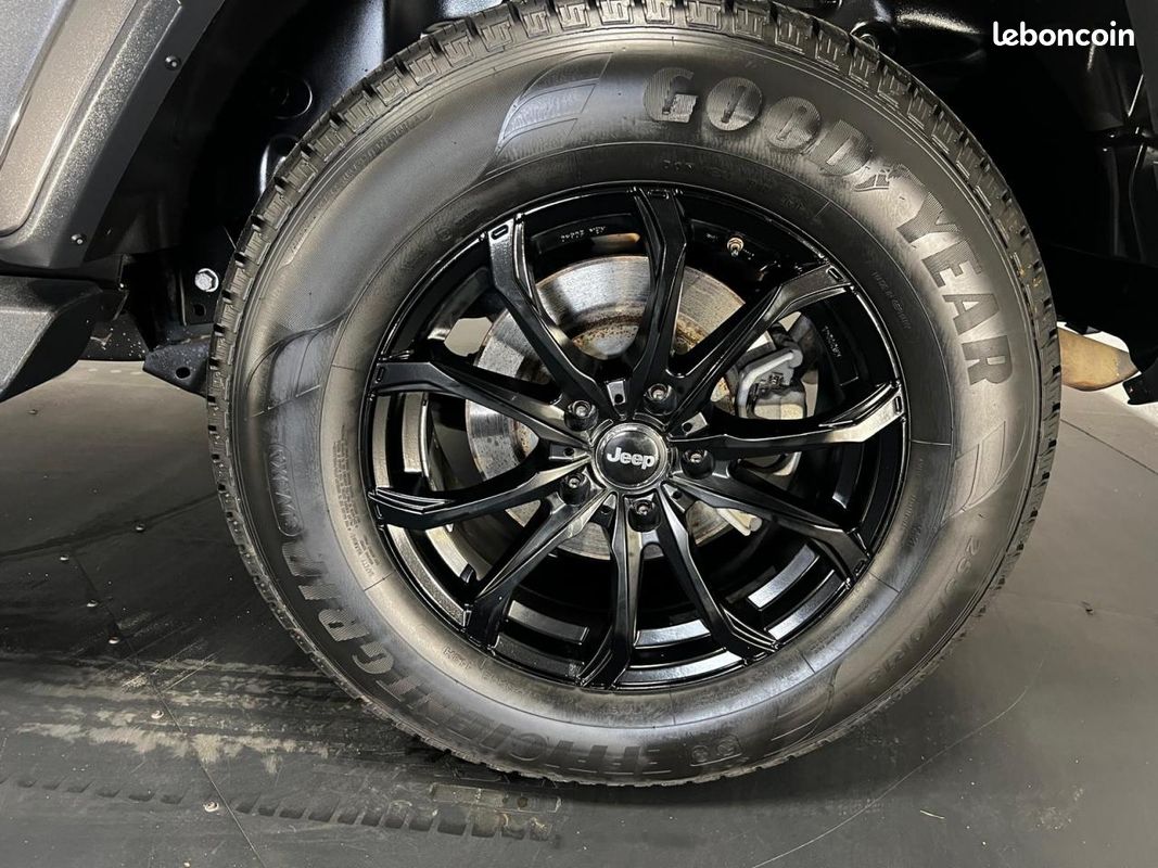 JEEP WRANGLER JL 3 PORTES 2.2 200ch SAHARA 4X4 BVA - 4 PLACES PAS DE MALUS - Suivi complet (image 25)