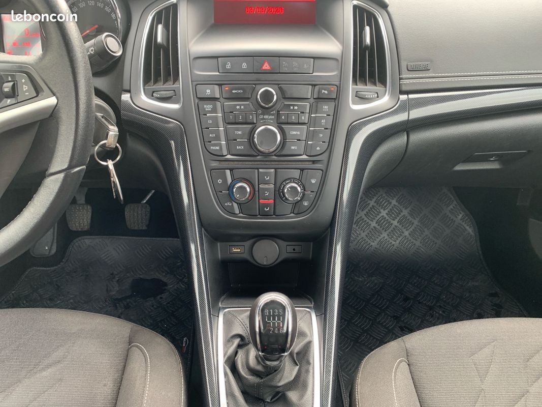 OPEL CASCADA 1.4 Turbo 140 ch Start/Stop Radar de stationnement avant/arrière Garantie 12 mois Europe (image 14)