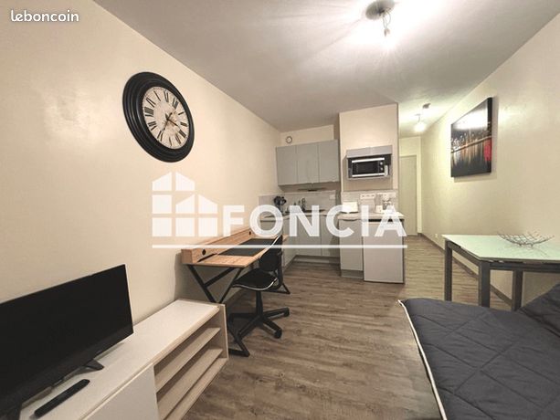 Studio 1 pièce 21 m²