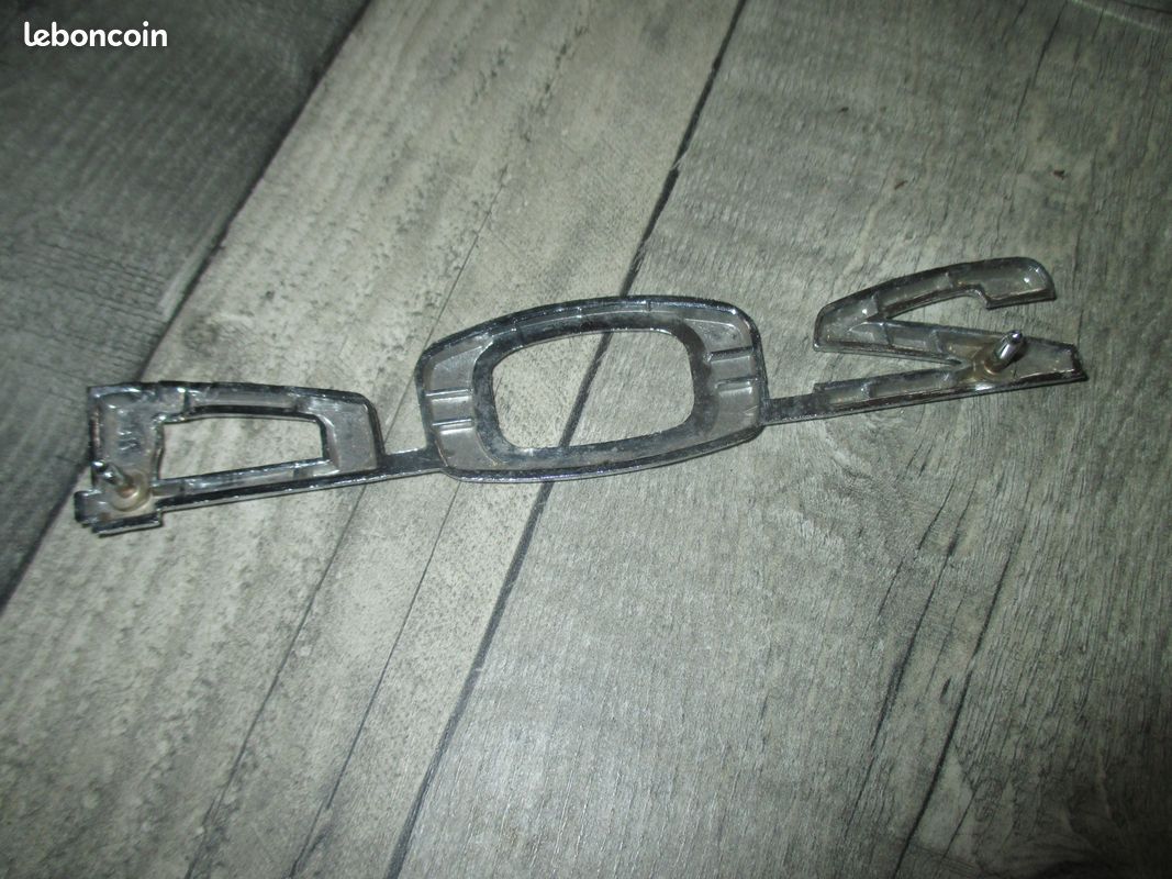 Sigle neuf Peugeot 204 ancien emblème logo monogramme de capot (image 2)