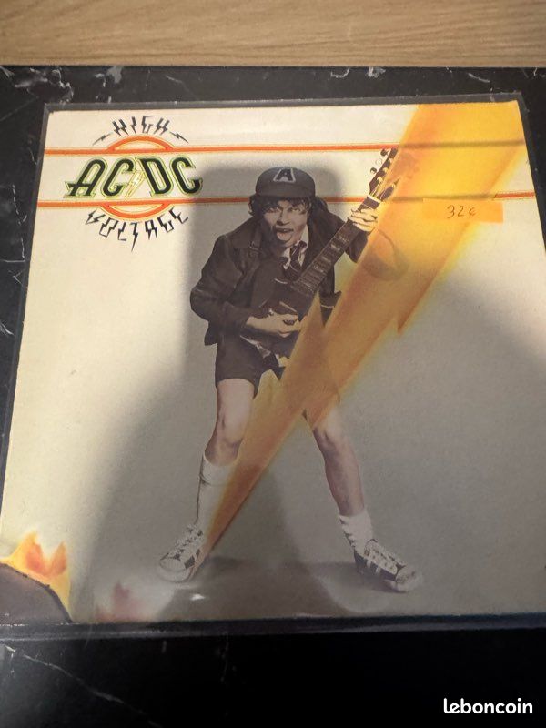 Ac/dc vinyle (image 1)