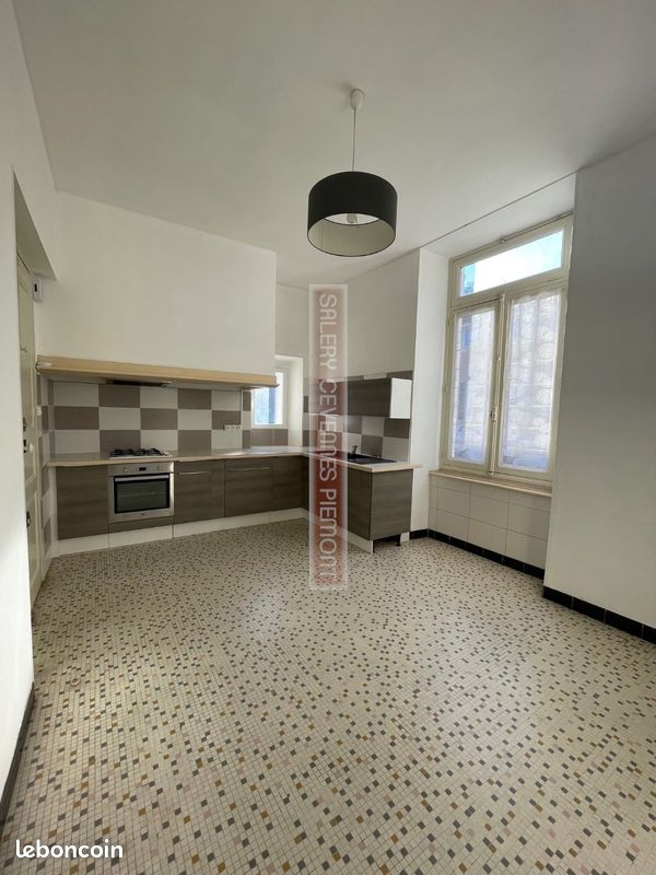 Appartement 3 pièces 68 m² · à Anduze · 68 m² · 575 €/mois