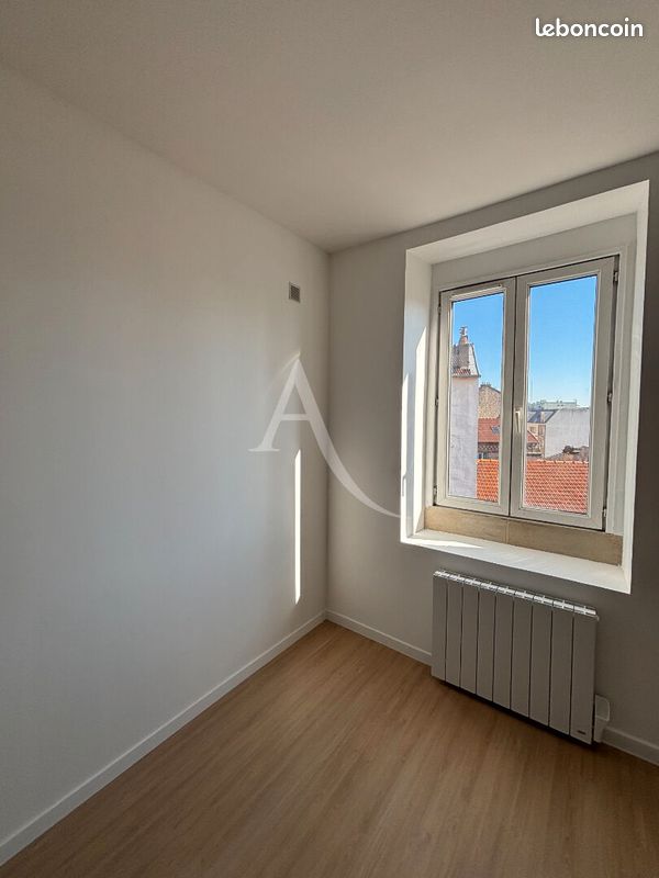 Appartement 1 pièce 20 m² · à Ivry-sur-Seine · 20 m² · 690 €/mois
