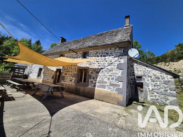 Propriété 7 pièces 161 m²