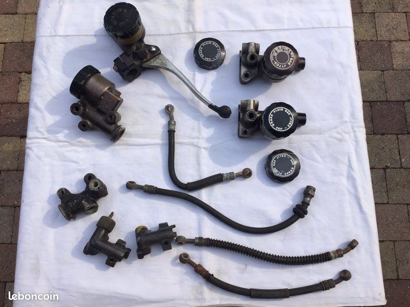 Lot freinage CB 750 four ou autres (image 1)