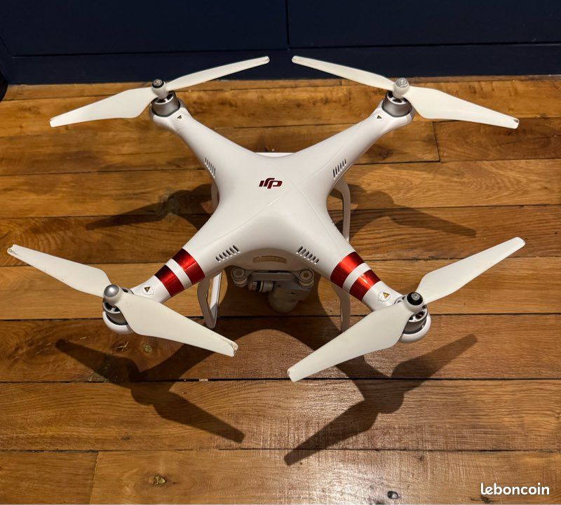 Drone DJI Phantom 3 (image 2)