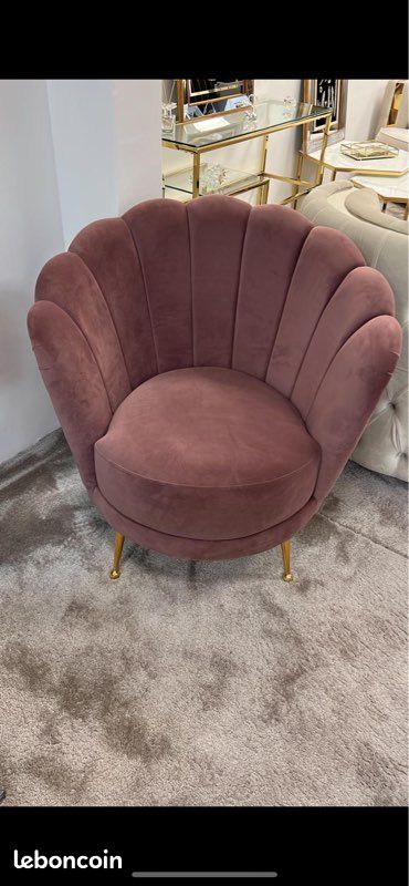 Chaise (image 1)