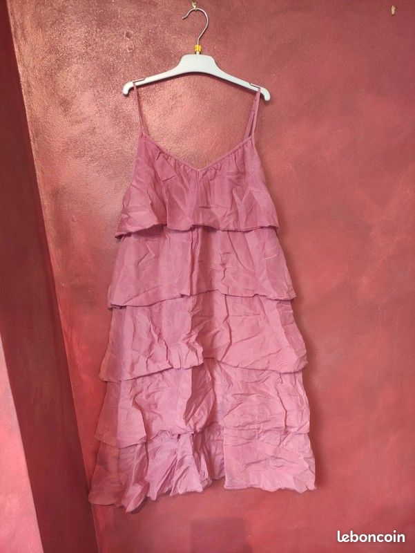 Robe d'été rose (image 1)