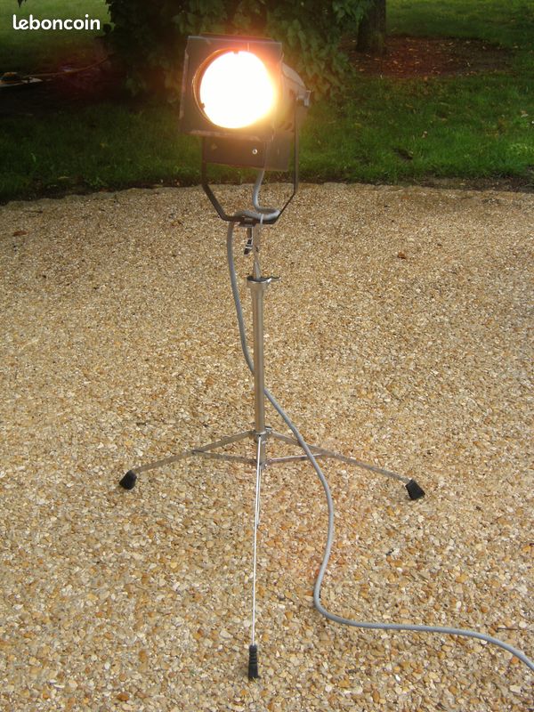 Projecteur de scène (image 1)