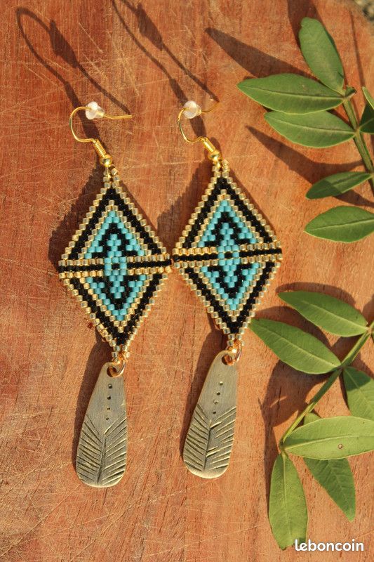 Boucles d'oreilles perle miyuki pendantes laiton doré martelé (image 4)