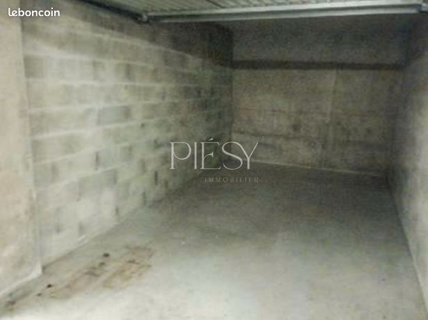 Parking/box 14 m² VIRY