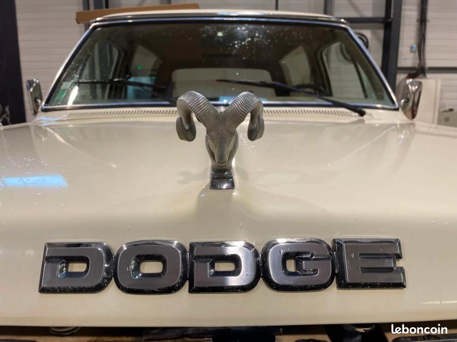 Dodge Charger RAM 4X4 5.2 V8 170 CV (image 23)