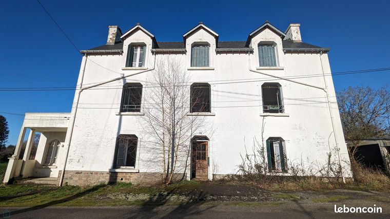 Maison 15 pièces 335 m²