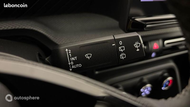 Citroen C3 1.2 PureTech 100ch YOU + Pack Plus (image 24)