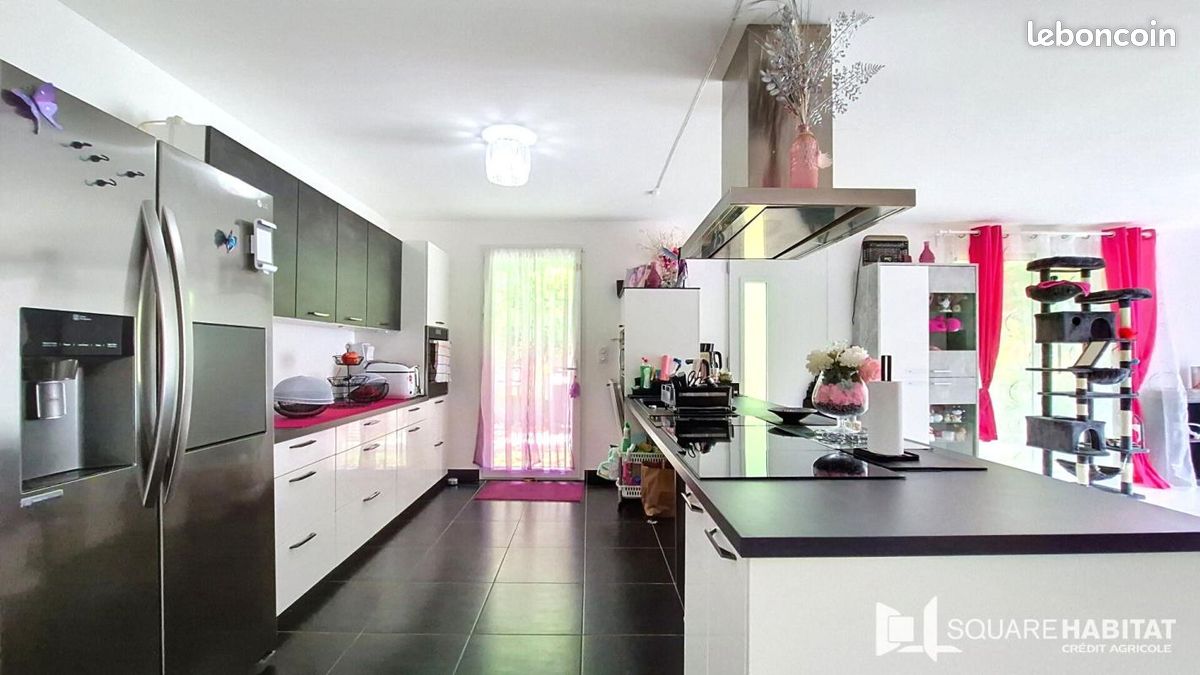Maison 5 pièces 102 m² · à Bourgbarré · 102 m² · 324 500 €