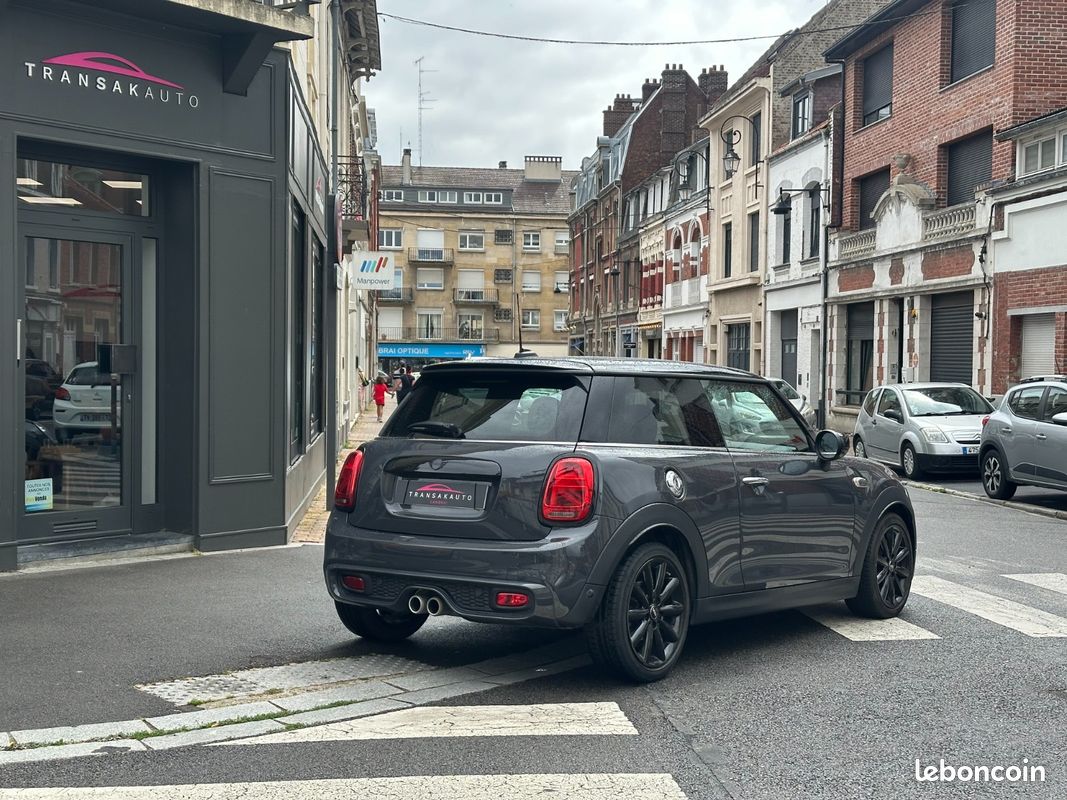 Mini cooper s 2.0 l greenwich / toit ouvrant / apple carplay / pneus avant neuf (image 3)