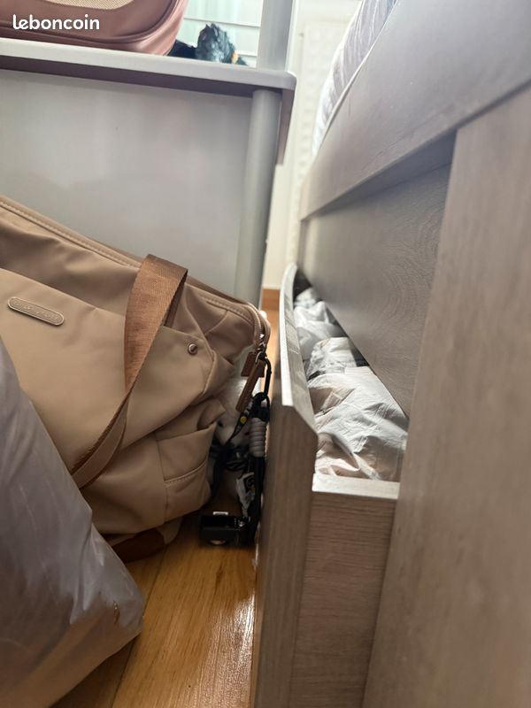 Lit 160*200+ sommier + matelas+ housse + protège matelas (image 8)