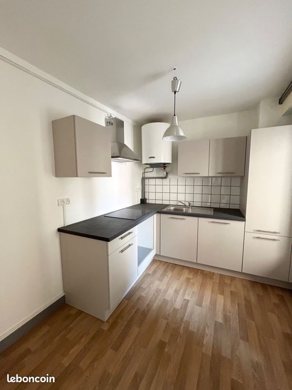 Appartement 1 pièce 35 m² · à Montbrison · 35 m² · 332 €/mois