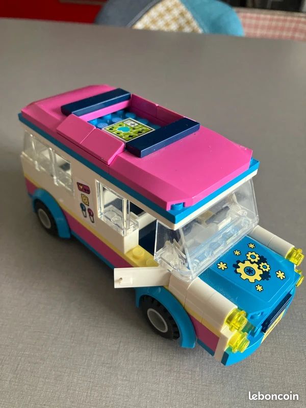 Lego Friends - 41333 - Le véhicule de mission d'Olivia (image 3)