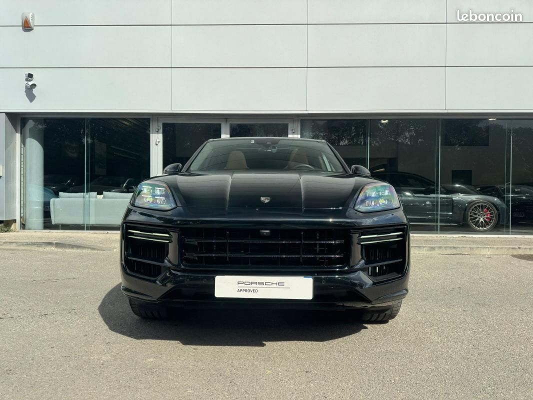Porsche Cayenne Coupé E-Hybrid 4.0 V8 739 ch Turbo (image 5)